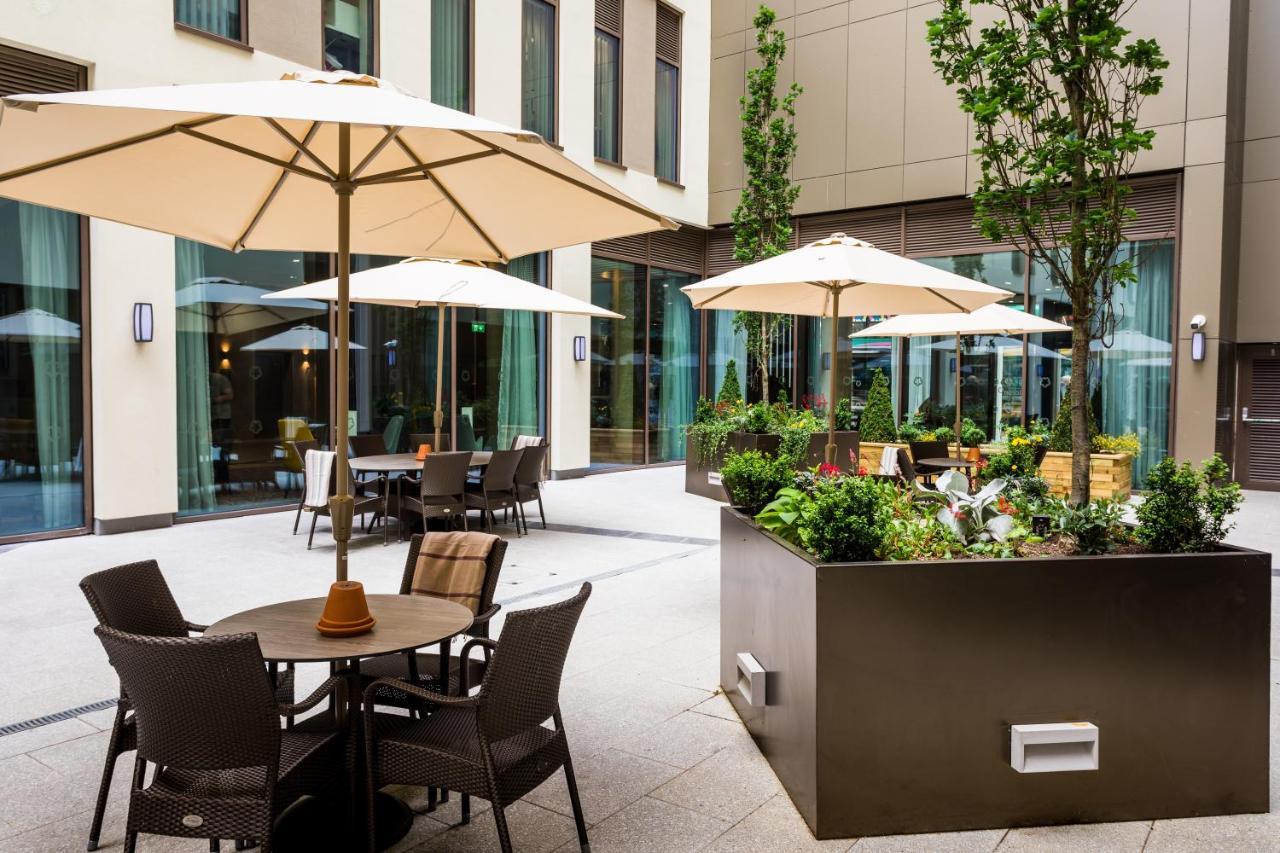 Maldron Hotel Newcastle Ngoại thất bức ảnh