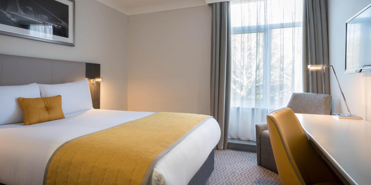 Maldron Hotel Newcastle Ngoại thất bức ảnh