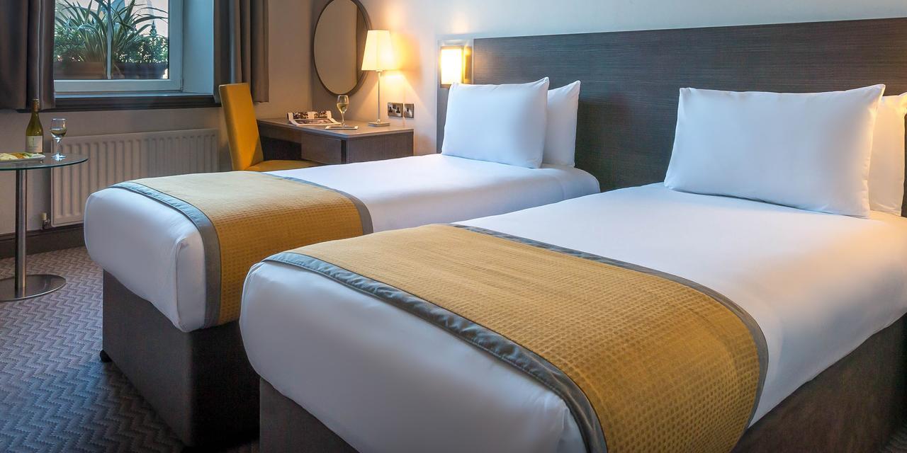 Maldron Hotel Newcastle Ngoại thất bức ảnh