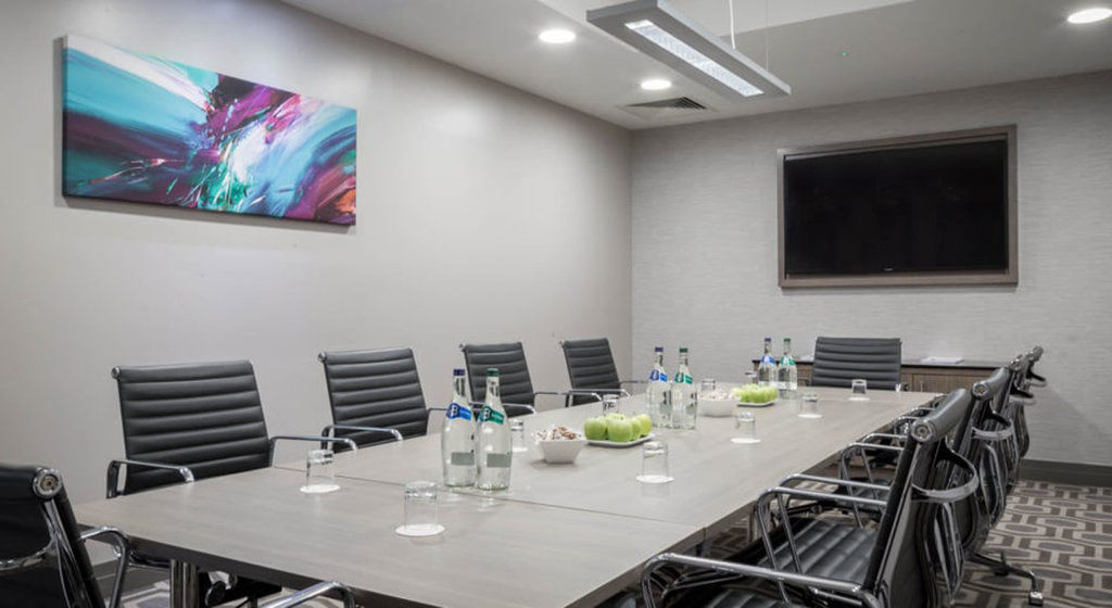 Maldron Hotel Newcastle Ngoại thất bức ảnh