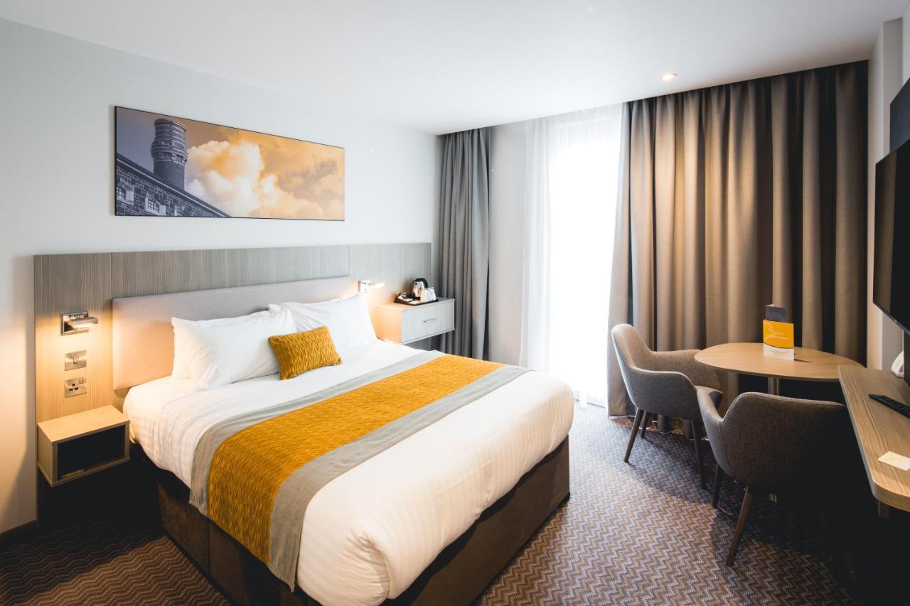 Maldron Hotel Newcastle Ngoại thất bức ảnh