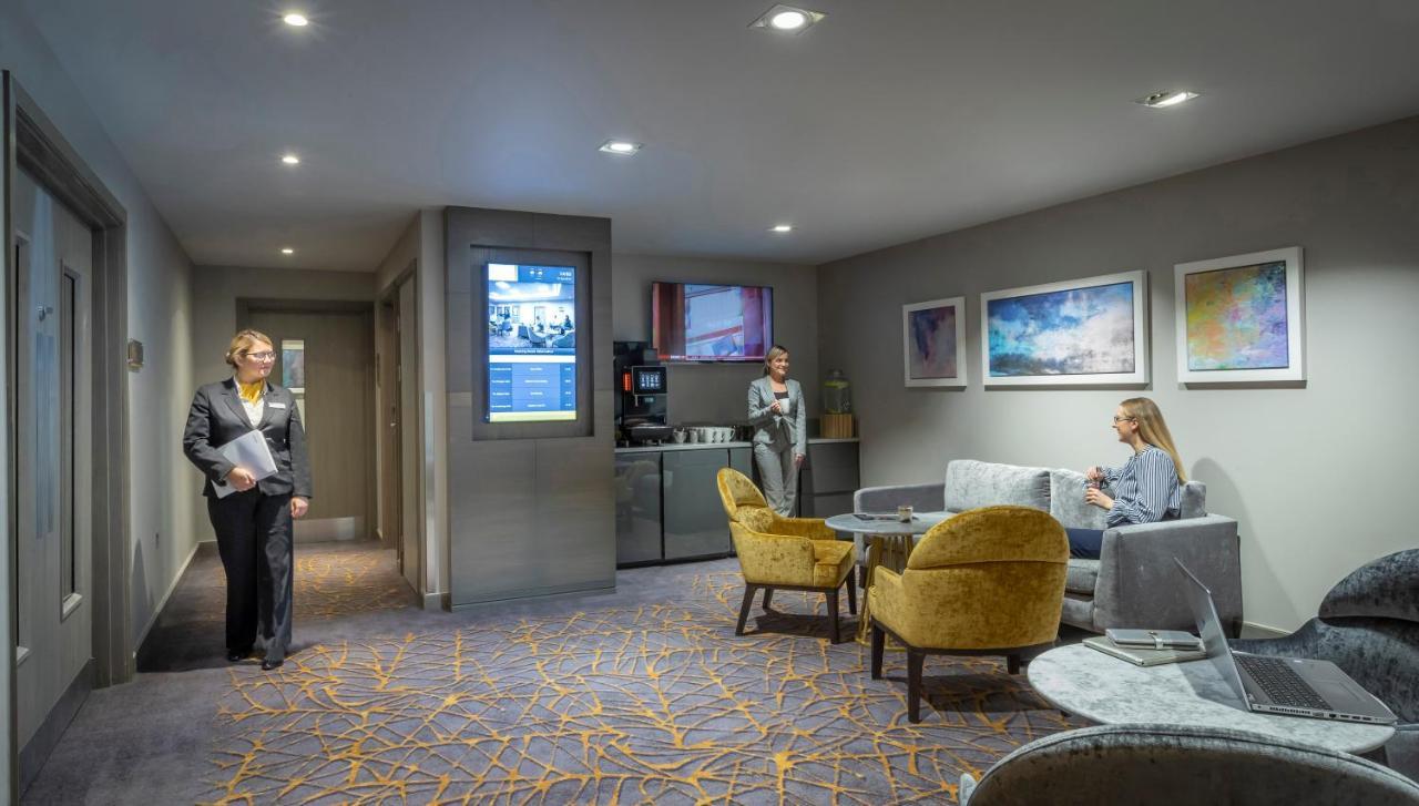 Maldron Hotel Newcastle Ngoại thất bức ảnh